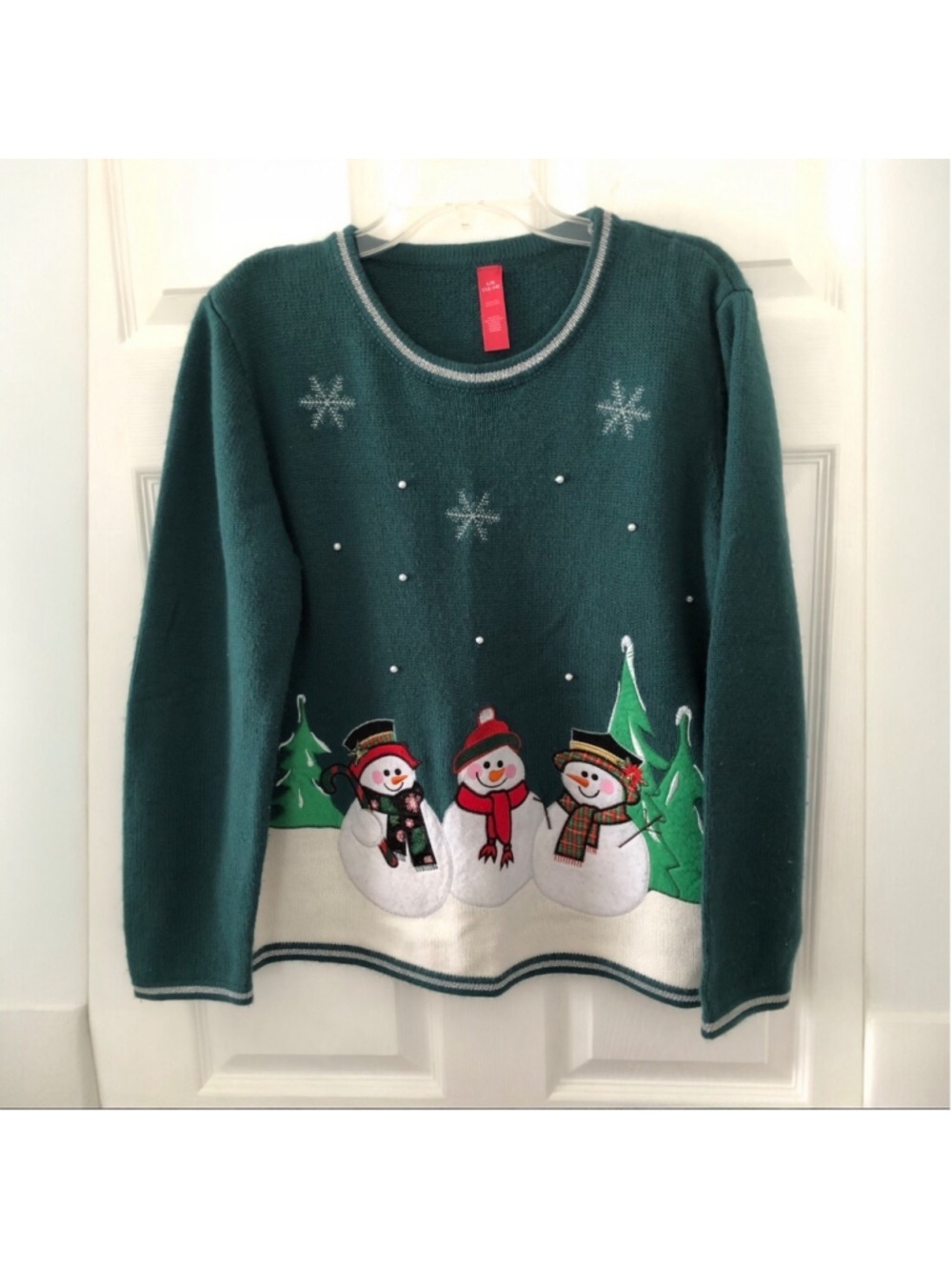 Festive Holiday Time Sweater Size L (12-14) Snowmen Faux Pearls Cozy Cabincore